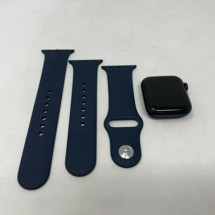 Apple Watch Series 6 Aluminum (GPS) Blue Sport 40mm w/ Blue Sport Band