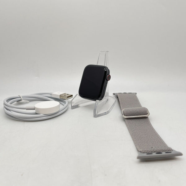 Apple Watch Series 4 Cellular Space Gray Aluminum 44mm w/ Gray Sport Loop Good