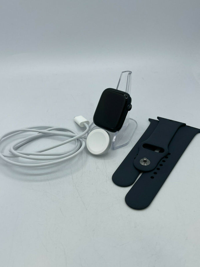 Apple Watch Series 7 (GPS) Midnight Sport 45mm w/ Midnight Sport