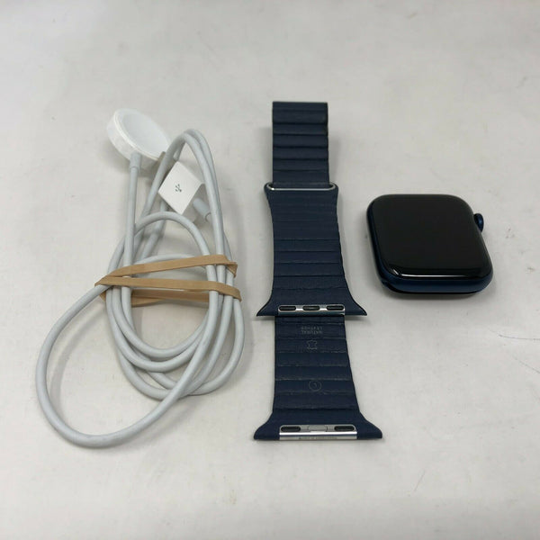 Apple Watch Series 6 Aluminum GPS Blue Sport 44mm + Leather Link Band