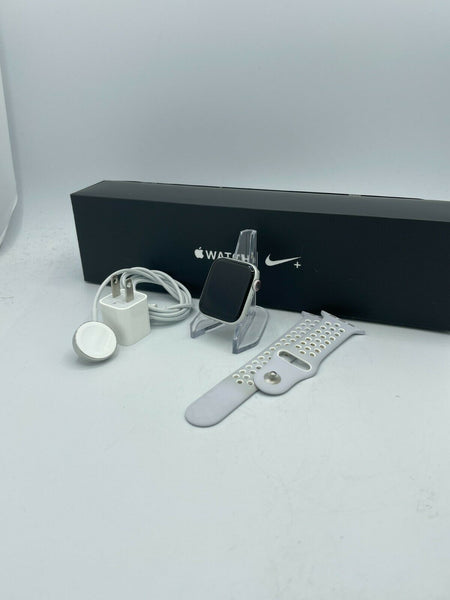 Apple Watch Series 4 Cellular Silver Nike Sport 44mm