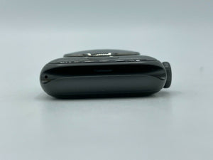 Apple Watch Series 6 Cellular Space Gray Sport 40mm w/ Black Milanese Loop