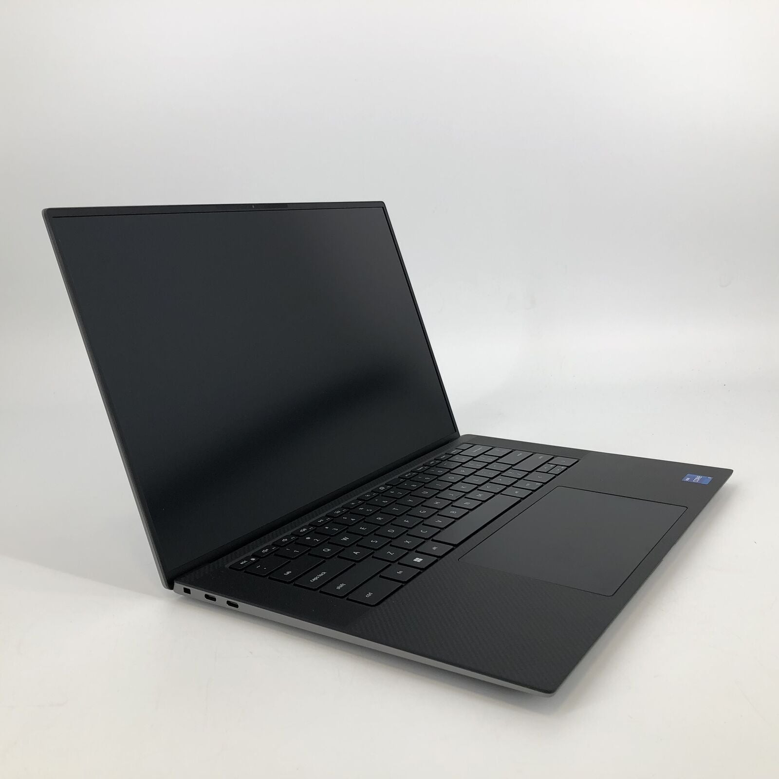 Dell Precision 5570 (2022) Review 