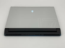 Load image into Gallery viewer, Alienware m17 R2 17&quot; 2019 2.6GHz i7-9750H 16GB 512GB SSD - RTX 2070 Max-Q 8GB