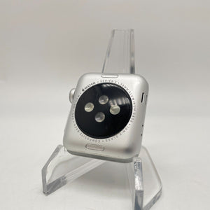 Apple Watch Series 3 (GPS) Silver Aluminum 38mm w/ Gray Sport Band Fair