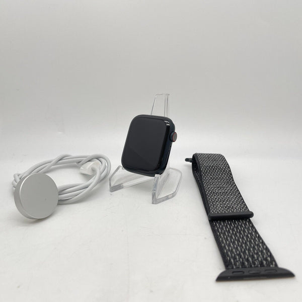 Apple Watch Series 8 Cellular Midnight Aluminum 45mm Black Nike Sport Loop Good