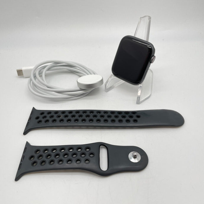 Apple Watch Series 4 Cellular Gray Aluminum 44mm w/Black Non-OEM Sport Band