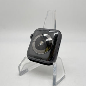 Apple Watch Series 5 (GPS) Silver Aluminum 40mm w/ Purple Sport Loop