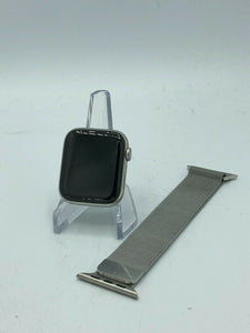 Apple Watch Series 4 Cellular Silver Steel 44mm w/ Silver Milanese Loop