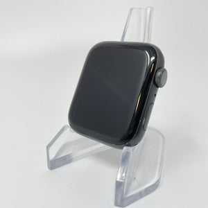 Apple Watch Series 5 (GPS) Space Gray Aluminum 44mm w/ Black Sport Band
