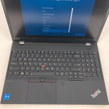 Load image into Gallery viewer, Lenovo ThinkPad P15s Gen 2 15&quot; 2021 UHD 3.0GHz i7-1185G7 32GB 1TB - NVIDIA T500