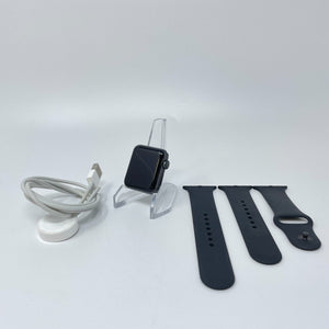 Apple Watch Series 3 (GPS) Space Gray Aluminum 38mm w/ Black Sport Band Good