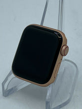 Load image into Gallery viewer, Apple Watch SE Cellular Gold Sport 40mm w/ Pink Sand Sport