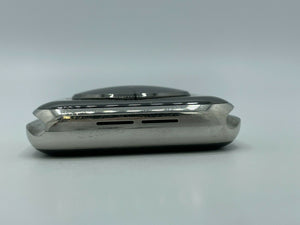 Apple Watch Series 6 Cellular Silver S. Steel 44mm w/ Deep Navy Sport