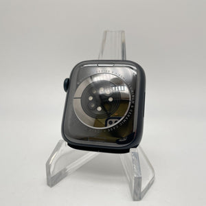 Apple Watch Series 8 (GPS) Midnight Aluminum 45mm w/ Black Sport Band Very Good