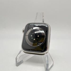Apple Watch Series 7 Cellular Silver S. Steel 45mm w/ Milanese Loop Very Good