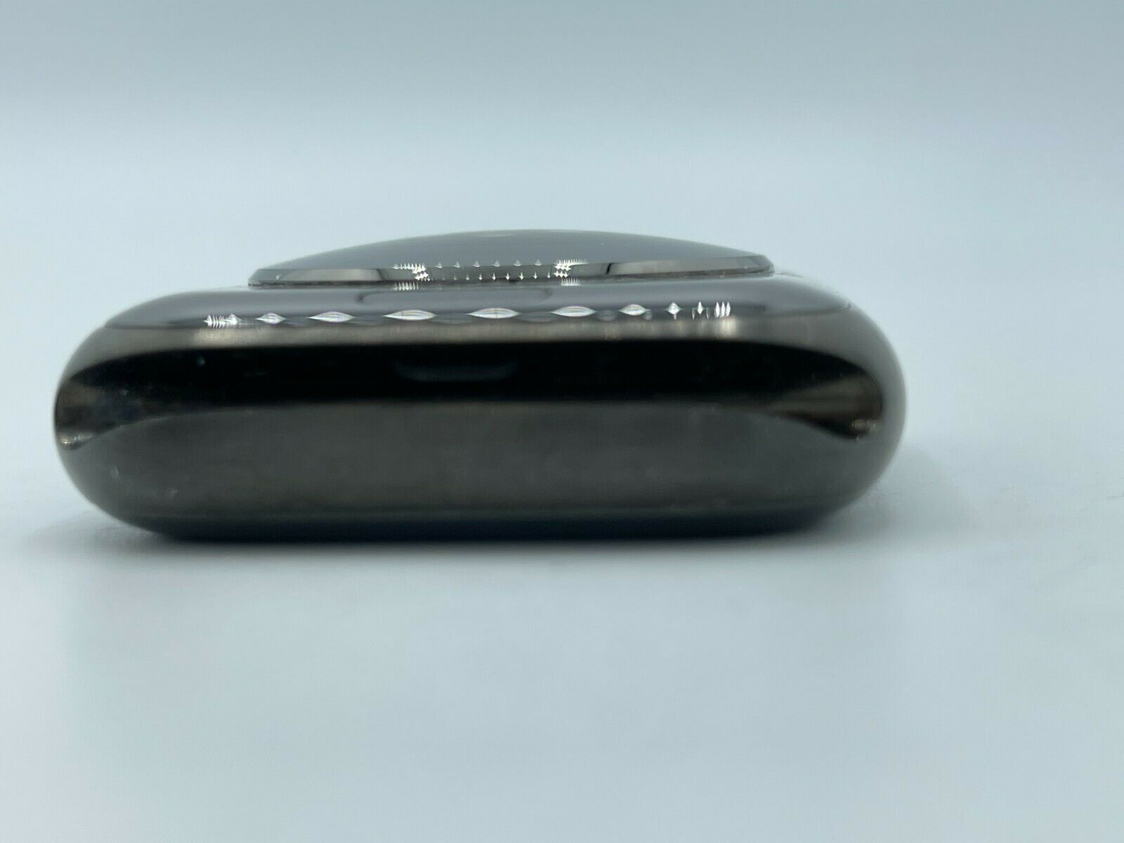 Apple Watch Series 6 Cellular Space Black Titanium 44mm w/ Stone