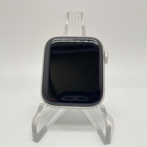 Apple Watch Series 5 (GPS) Silver Aluminum 44mm w/ Black Sport Band Good