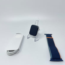 Load image into Gallery viewer, Apple Watch SE Cellular Silver Aluminum 44mm Deep Navy Sport Loop Fair