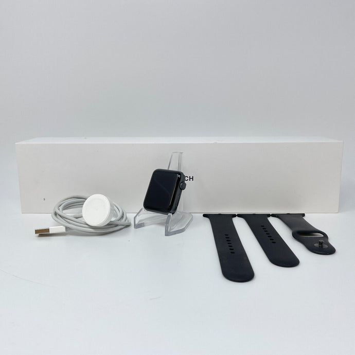 Apple Watch Series 3 (GPS) Space Gray Aluminum 42mm w/ Black Sport Band Good